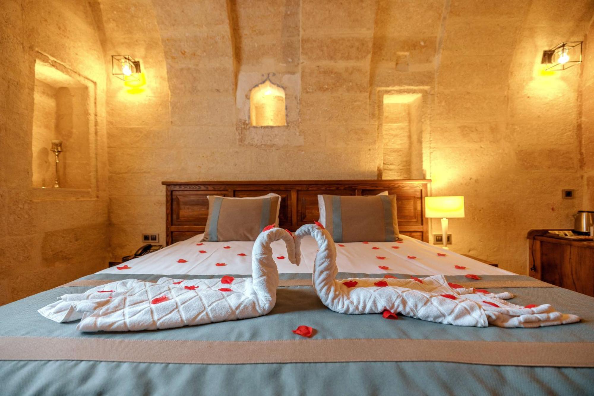 Misty Cave Hotel أوروغوبْ المظهر الخارجي الصورة