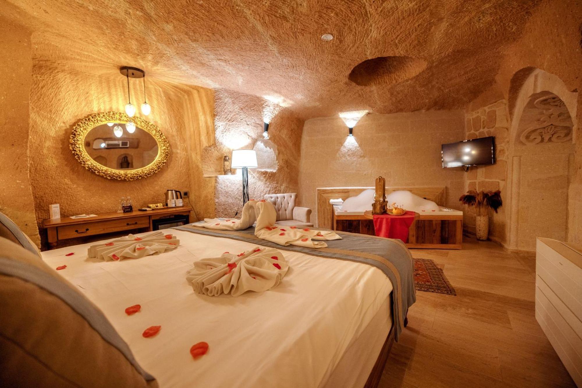 Misty Cave Hotel أوروغوبْ المظهر الخارجي الصورة
