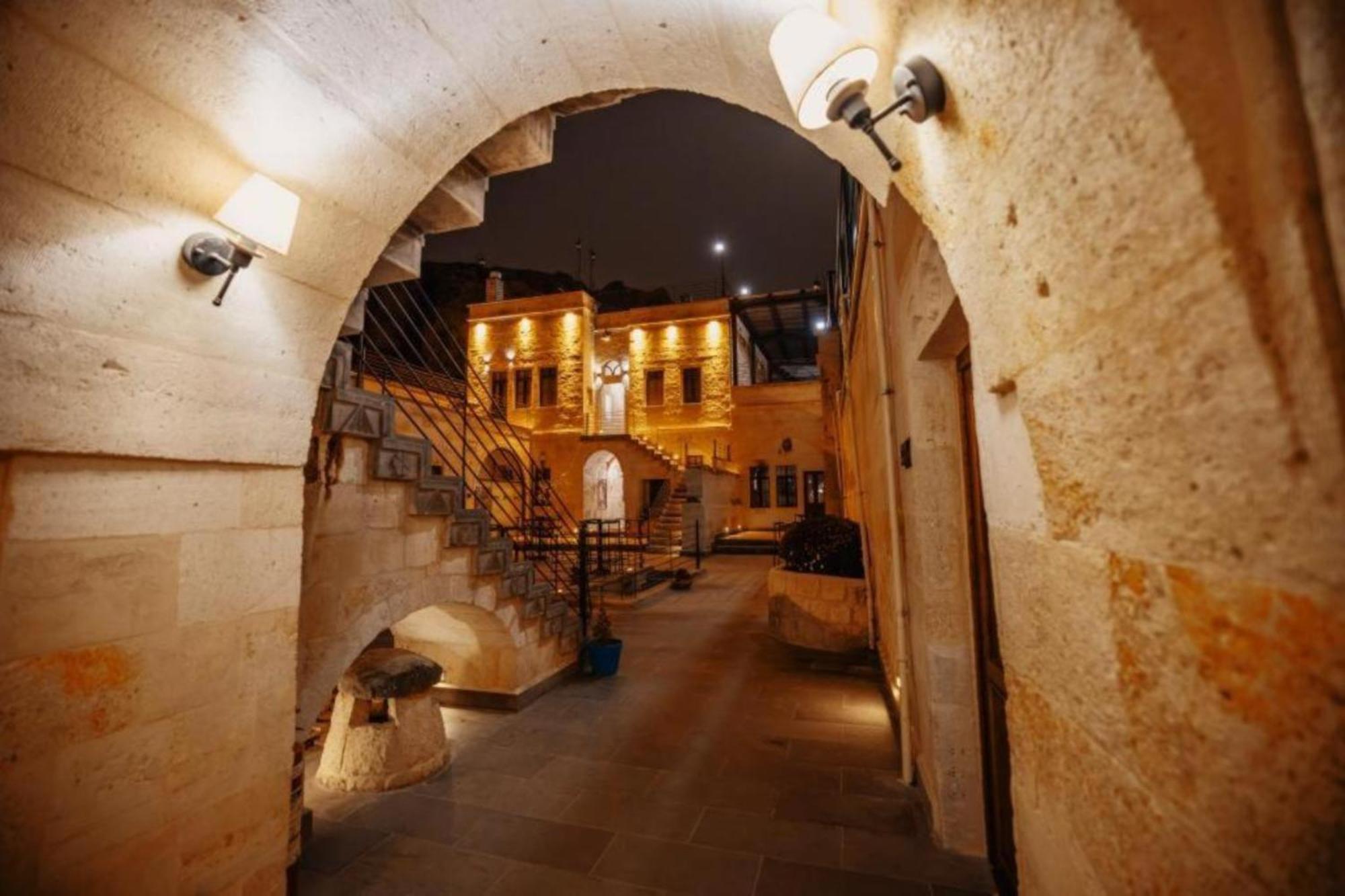Misty Cave Hotel أوروغوبْ المظهر الخارجي الصورة