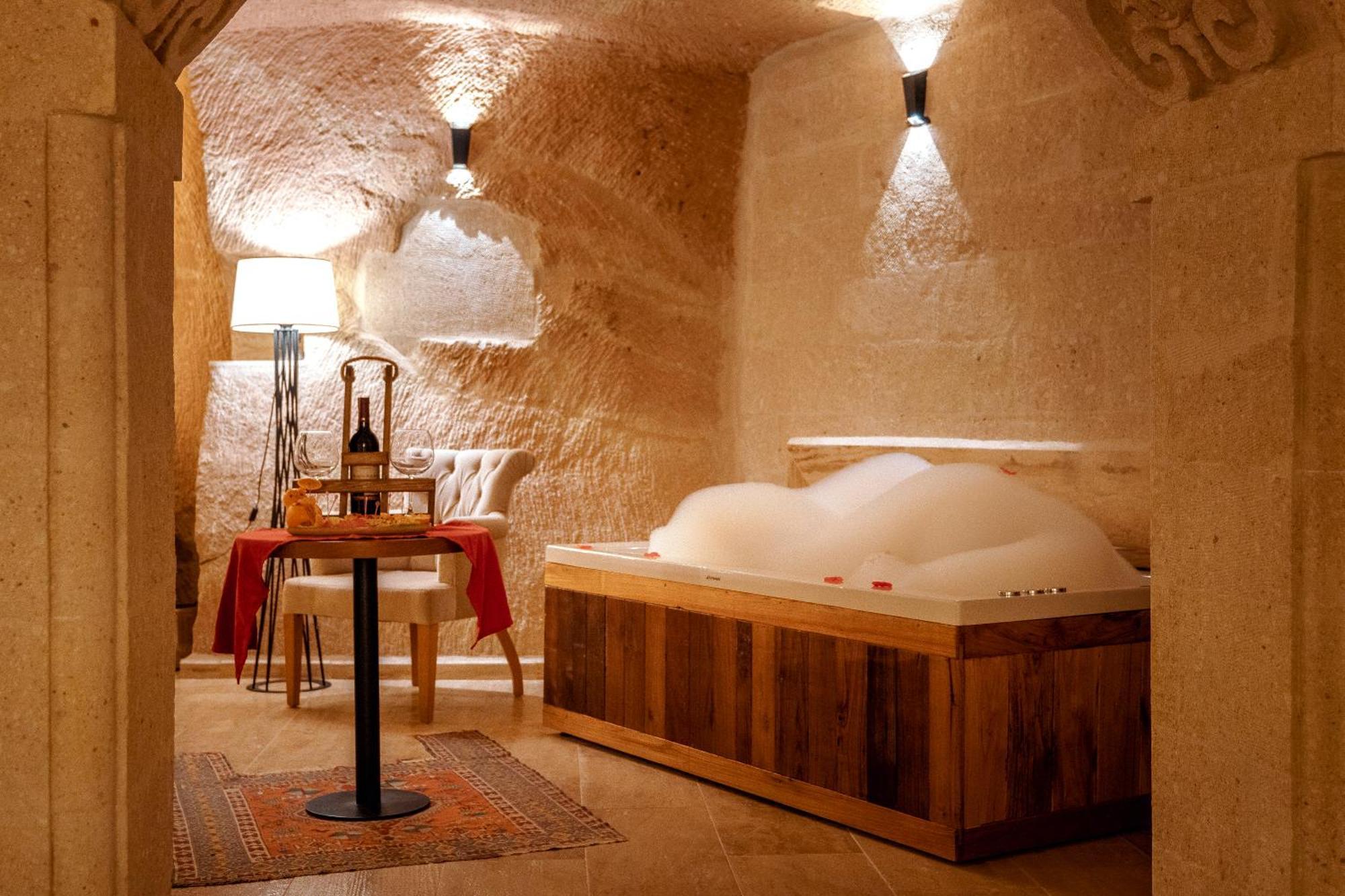 Misty Cave Hotel أوروغوبْ المظهر الخارجي الصورة